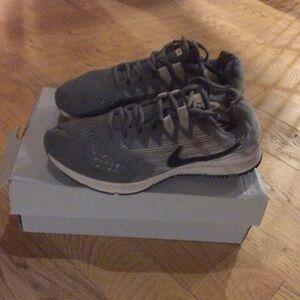 Nike Zoom Span 2 Sz 8.5